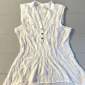 Wrangler white flowy blouse